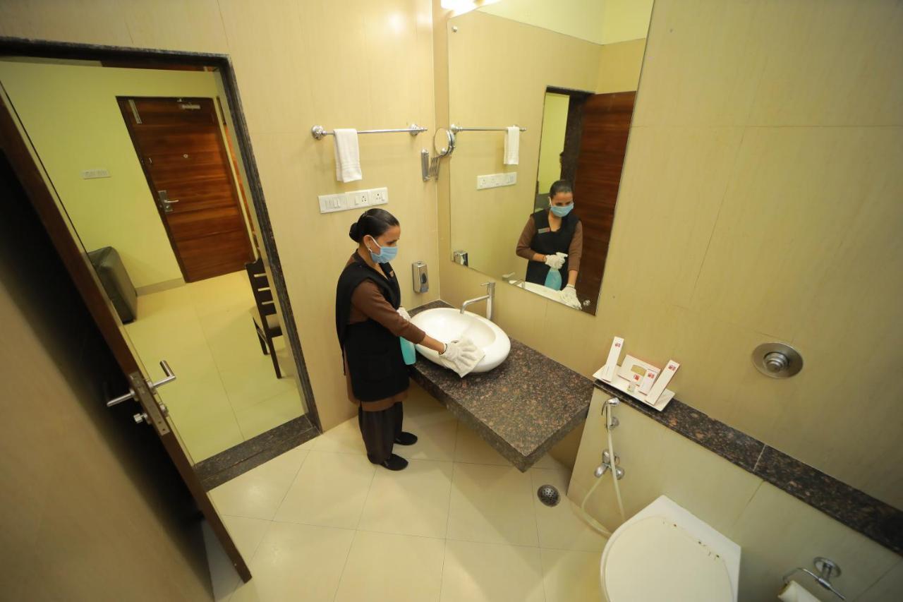 Vijaya Tej Clarks Inn Patna  Zewnętrze zdjęcie