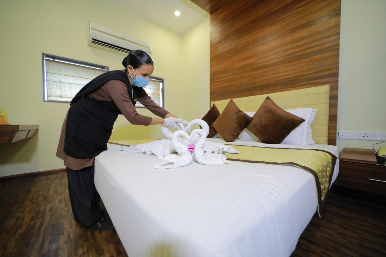 Vijaya Tej Clarks Inn Patna  Zewnętrze zdjęcie