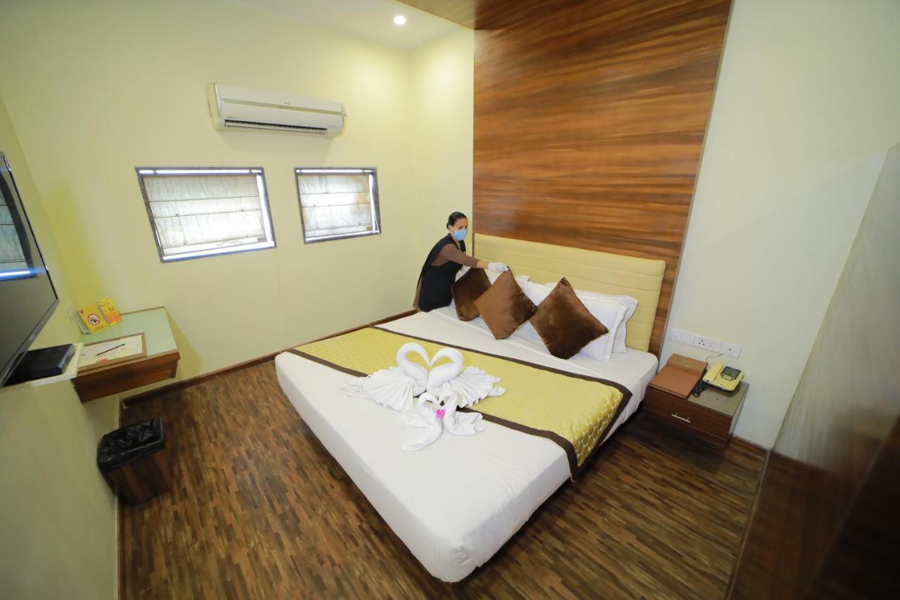 Vijaya Tej Clarks Inn Patna  Zewnętrze zdjęcie
