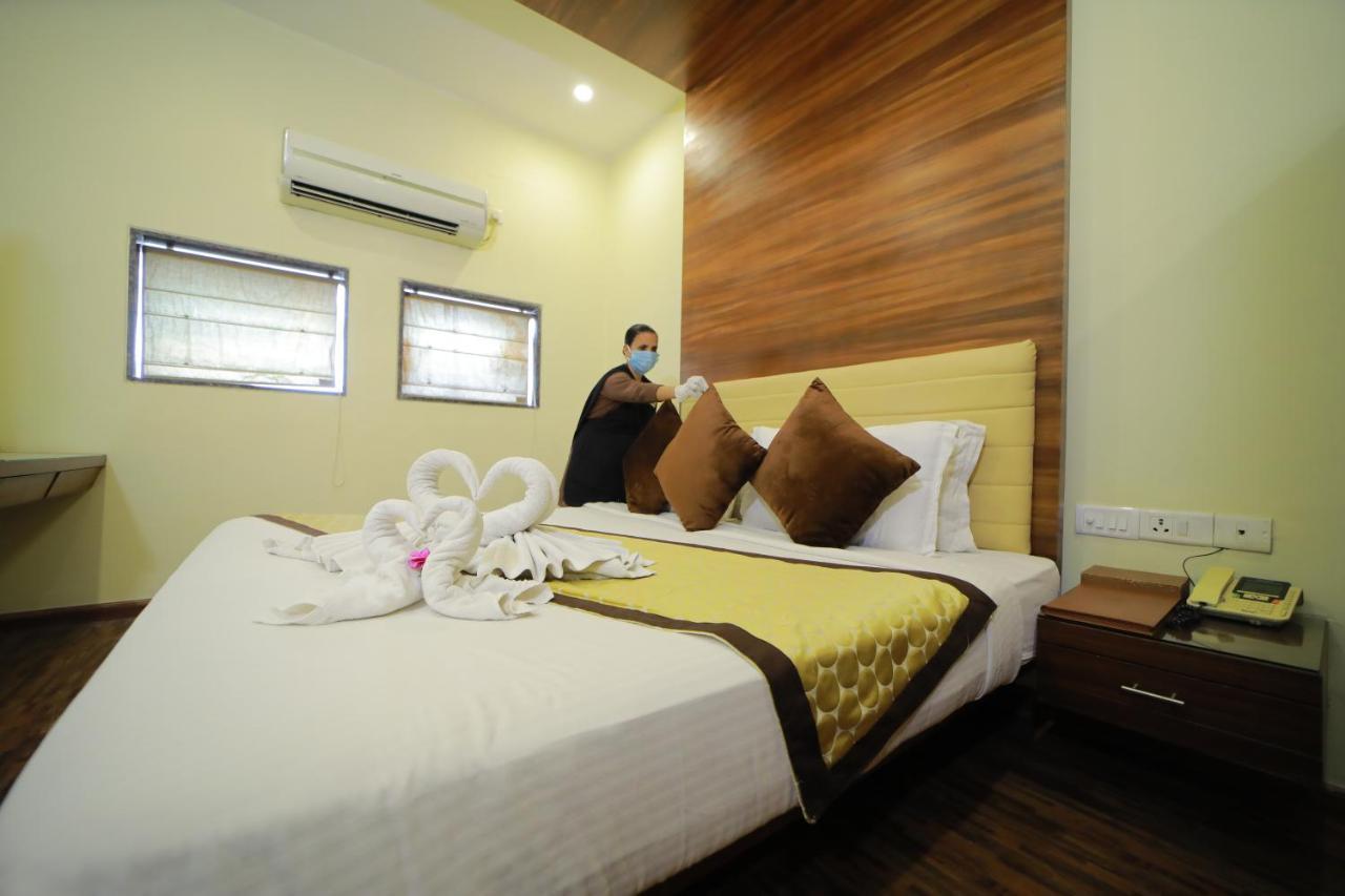 Vijaya Tej Clarks Inn Patna  Zewnętrze zdjęcie