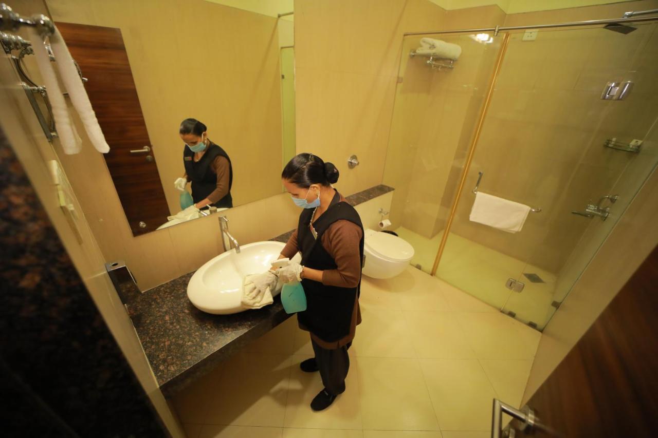 Vijaya Tej Clarks Inn Patna  Zewnętrze zdjęcie