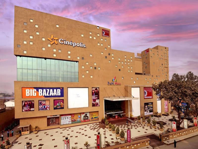 Vijaya Tej Clarks Inn Patna  Zewnętrze zdjęcie